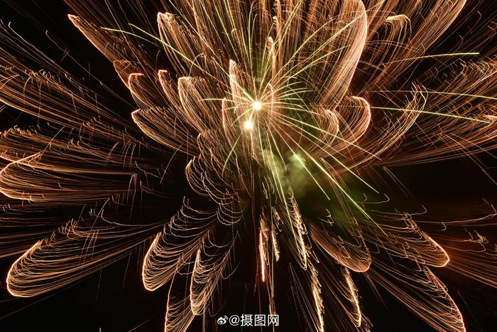 2024澳门正版资料大全,案例实证分析_光辉版1.671
