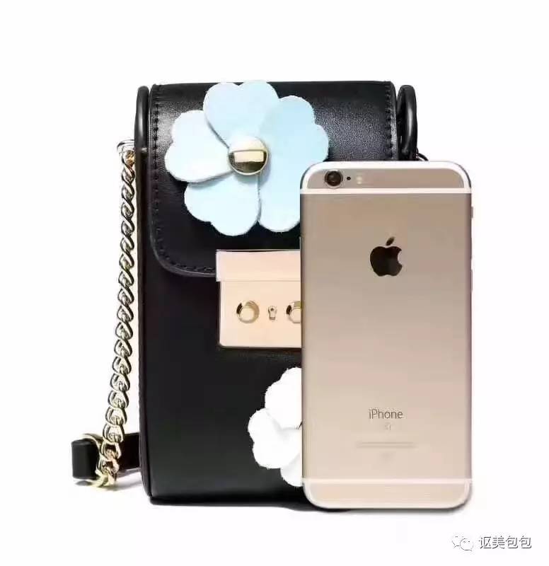 最新款手机包，时尚与功能的完美融合📱