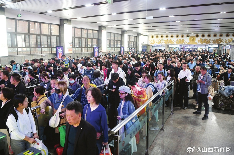 昆山最新返程信息揭秘，小巷深处的惊喜之旅