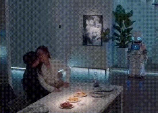 心灵与自然的美景之旅，演员演绎的完整与未完成之旅