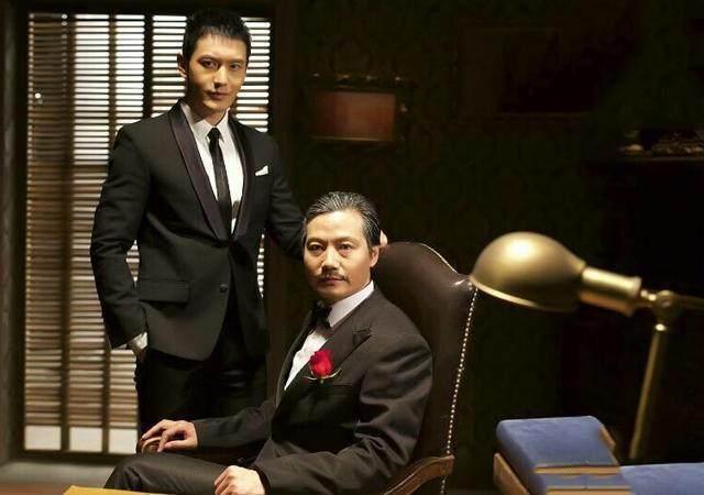 热舞明星，舞台与生活间的自信与成就之路