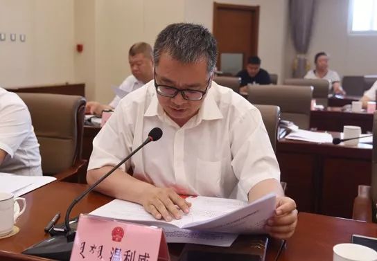 柯桥区新任副区长的揭晓，他与朋友们的期待与未来