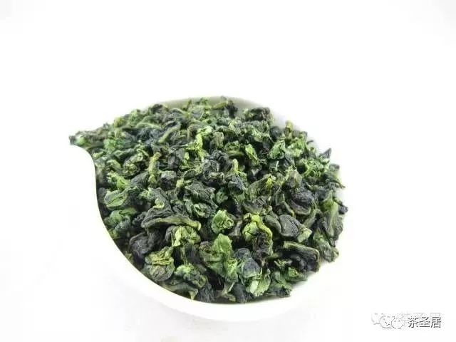 秋茶铁观音的上市时间，一场时间的较量与自我成长的对话