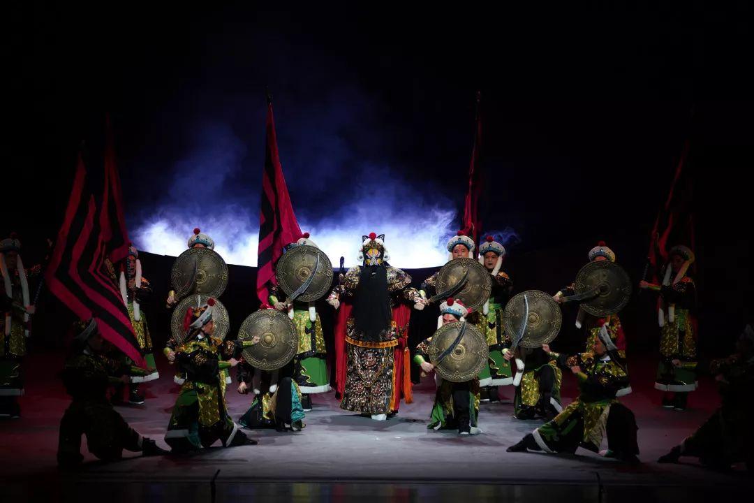 京剧演员王怡,京剧演员王怡的日常，舞台之外的爱与陪伴