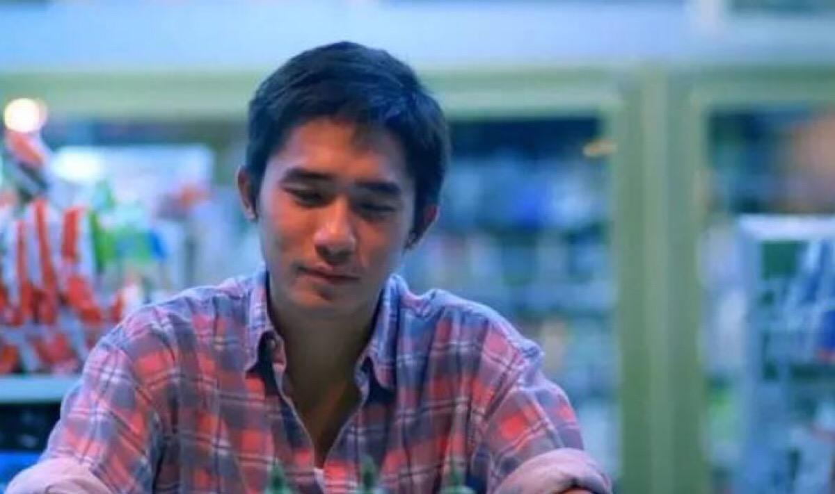 电影重庆森林，巷弄深处的独特风味之谜