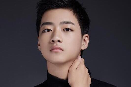 李泽宇演员,李泽宇演员，如何成为一名出色的演员——步骤指南