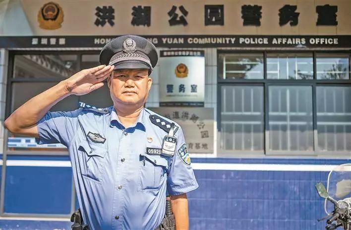 小雄故事最新更新，友情的温暖与日常小确幸的温馨之旅