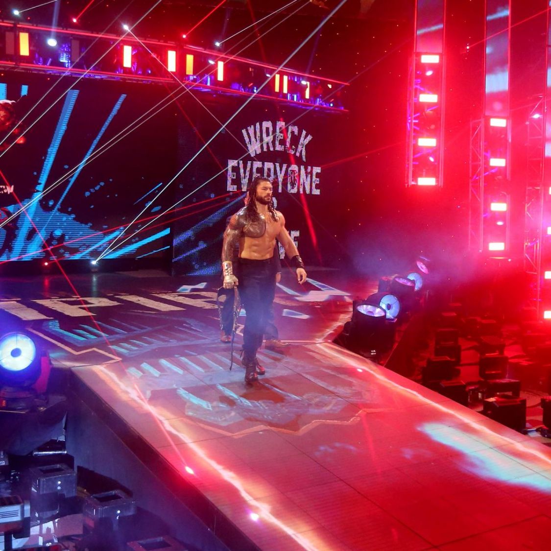 WWE最新赛事全攻略，从零起步领略摔跤魅力参与指南