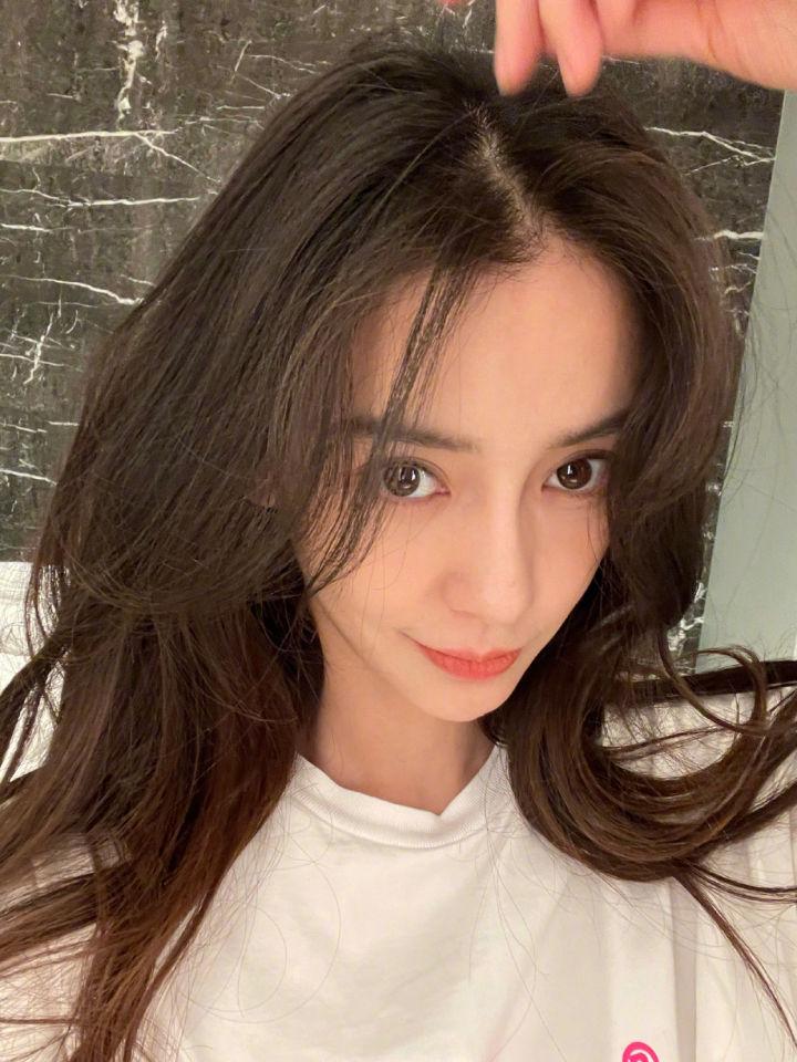 🌟关晓彤最新动态更新🌟