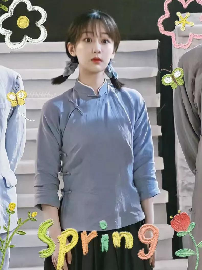 杨紫最新照片，自然美景鼓舞之旅的绽放瞬间