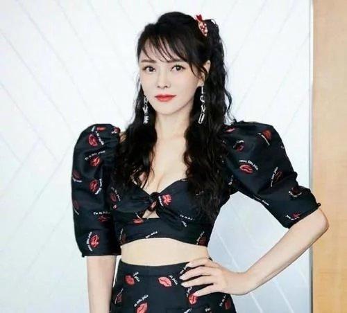伊能静最新言论揭秘✨