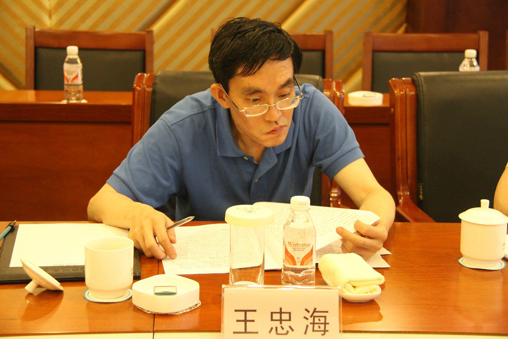 王海忠局长最新资讯，时代先锋的坚实步伐，展现领导风采