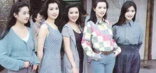 明星整容前后对比照制作指南，从对比照看明星的美丽转变之路